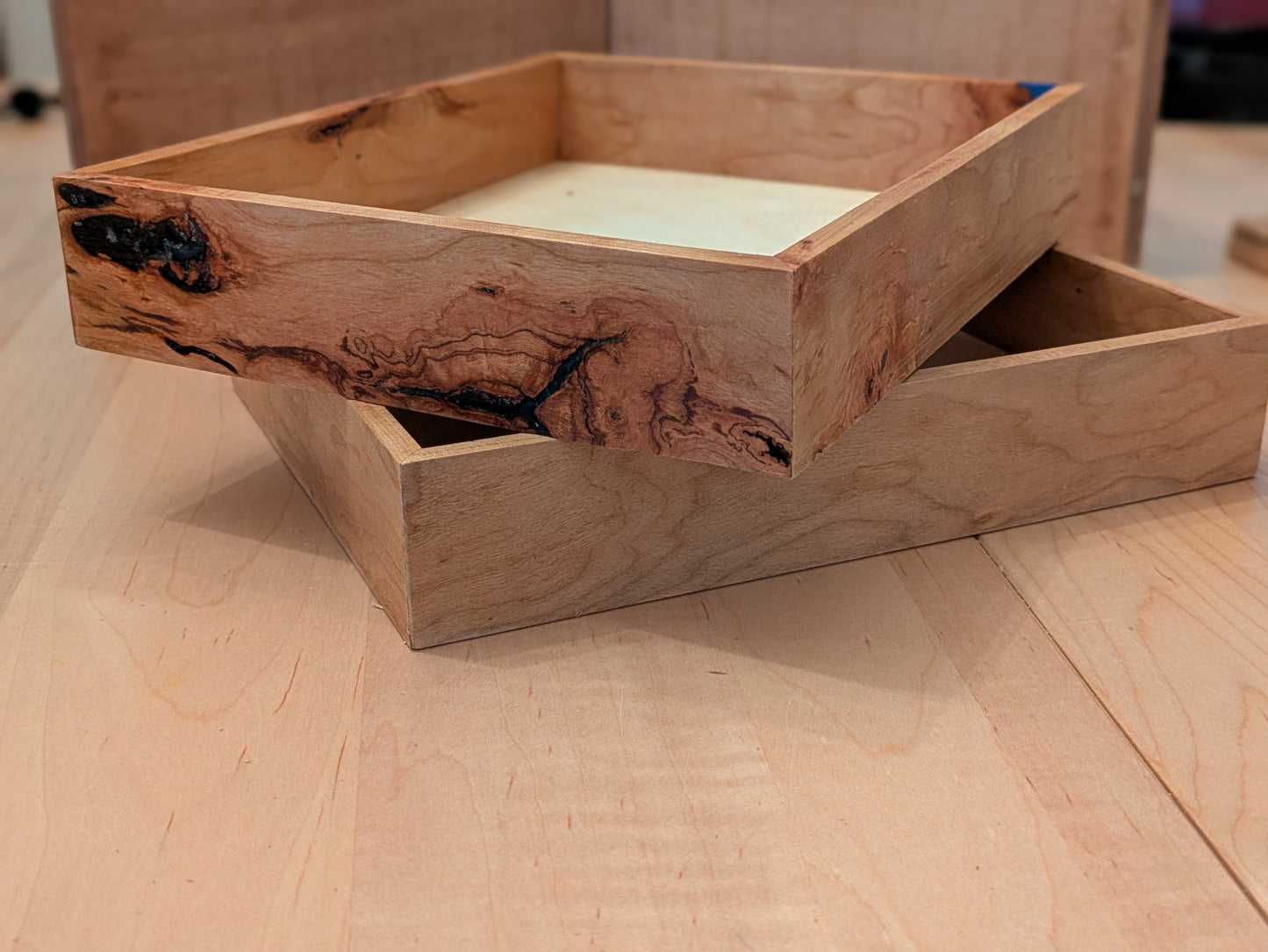 Rustic Cherry Dice Box